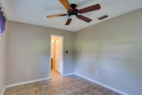 House in Bushnell, Florida 3 bedrooms, 185.06 sq.m. № 1720655 - photo 16