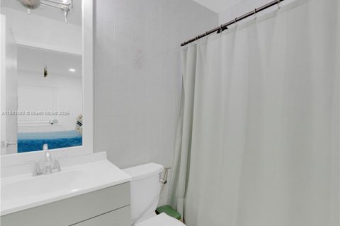 Condominio en venta en Miami, Florida, 2 dormitorios, 107.77 m2 № 1842724 - foto 20