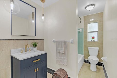 Купить виллу или дом в Орландо, Флорида 8 комнат, 200.67м2, № 1509388 - фото 22