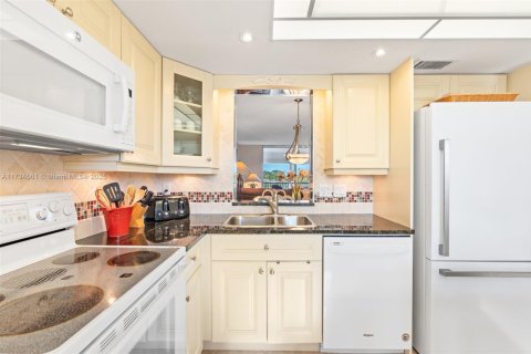 Copropriété à vendre à Margate, Floride: 2 chambres, 92.9 m2 № 1867096 - photo 7