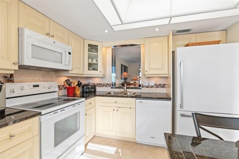 Copropriété à vendre à Margate, Floride: 2 chambres, 92.9 m2 № 1867096 - photo 5