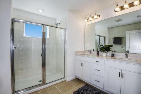 Adosado en alquiler en Kissimmee, Florida, 4 dormitorios, 187.85 m2 № 1263691 - foto 12