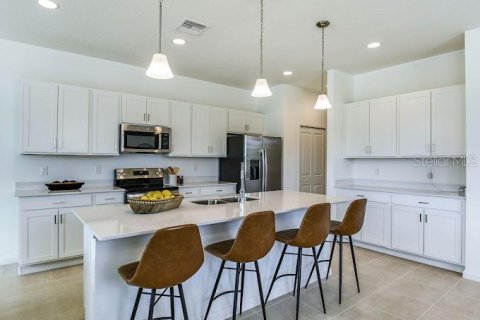 Adosado en alquiler en Kissimmee, Florida, 4 dormitorios, 187.85 m2 № 1263691 - foto 3