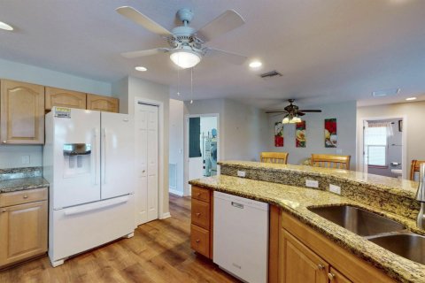 Casa en venta en Port St. Lucie, Florida, 3 dormitorios, 197.51 m2 № 2087487 - foto 15