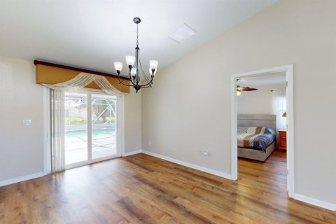 Casa en venta en Port St. Lucie, Florida, 3 dormitorios, 197.51 m2 № 2087487 - foto 18