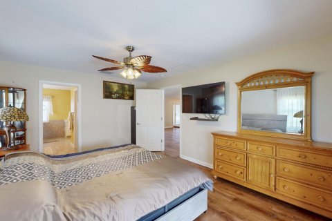 Casa en venta en Port St. Lucie, Florida, 3 dormitorios, 197.51 m2 № 2087487 - foto 28
