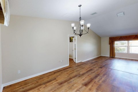 Casa en venta en Port St. Lucie, Florida, 3 dormitorios, 197.51 m2 № 2087487 - foto 10