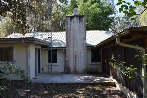 House in Melrose, Florida 3 bedrooms, 161.46 sq.m. № 2166343 - photo 19