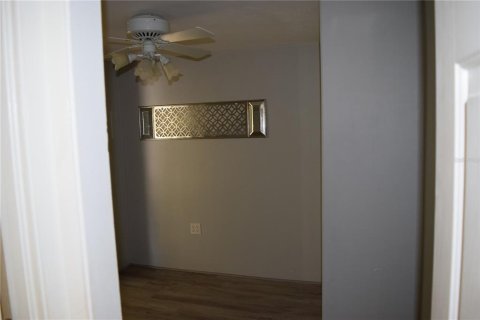 House in Melrose, Florida 3 bedrooms, 161.46 sq.m. № 2166343 - photo 17