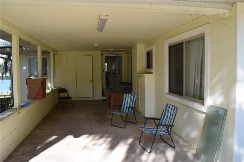 House in Melrose, Florida 3 bedrooms, 161.46 sq.m. № 2166343 - photo 18