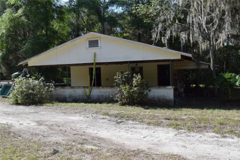 House in Melrose, Florida 3 bedrooms, 161.46 sq.m. № 2166343 - photo 28