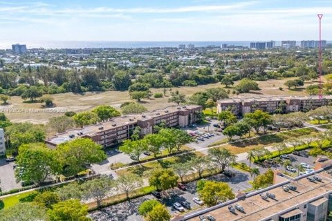 Condominio en alquiler en Boca Raton, Florida, 2 dormitorios, 120.77 m2 № 1953591 - foto 16