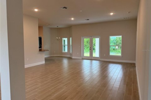 House in Rotonda, Florida 4 bedrooms, 210.42 sq.m. № 1636169 - photo 11