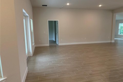 House in Rotonda, Florida 4 bedrooms, 210.42 sq.m. № 1636169 - photo 9