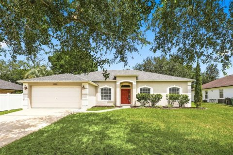 House in Deltona, Florida 3 bedrooms, 196.21 sq.m. № 2304515