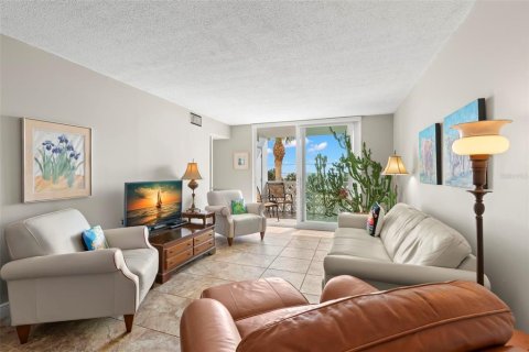 Condominio en alquiler en Dunedin, Florida, 2 dormitorios, 90.12 m2 № 1903434 - foto 10