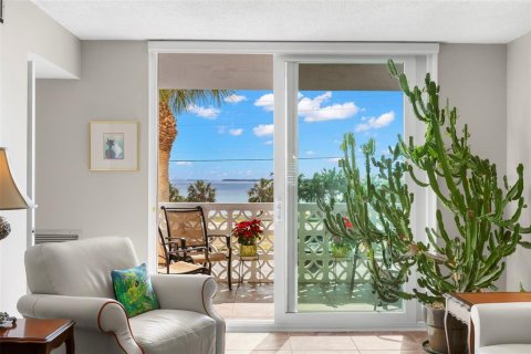 Condominio en alquiler en Dunedin, Florida, 2 dormitorios, 90.12 m2 № 1903434 - foto 11