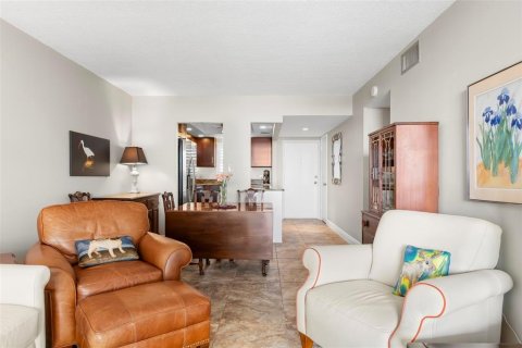 Condominio en alquiler en Dunedin, Florida, 2 dormitorios, 90.12 m2 № 1903434 - foto 15