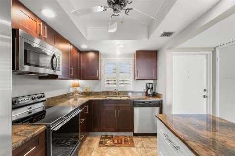 Condo in Dunedin, Florida, 2 bedrooms  № 1903434 - photo 5