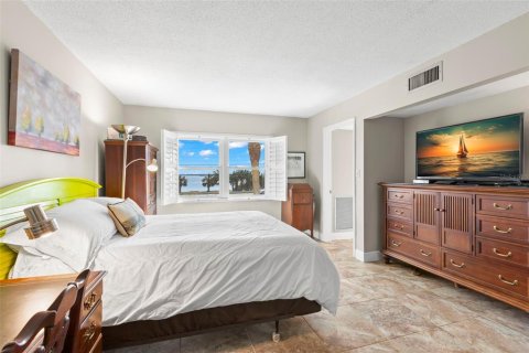 Condominio en alquiler en Dunedin, Florida, 2 dormitorios, 90.12 m2 № 1903434 - foto 16