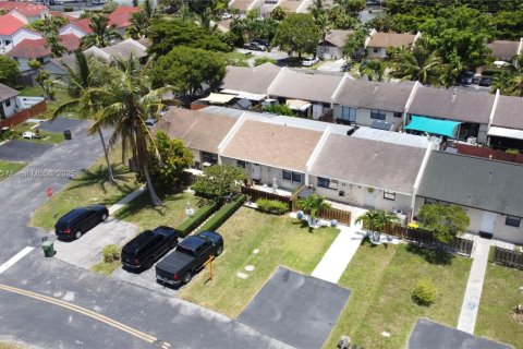 House in Homestead, Florida 2 bedrooms, 80.64 sq.m. № 1842651 - photo 20