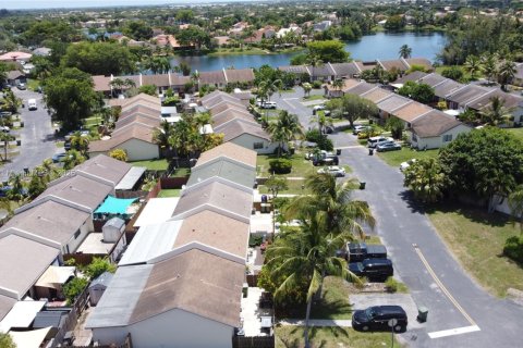 House in Homestead, Florida 2 bedrooms, 80.64 sq.m. № 1842651 - photo 18
