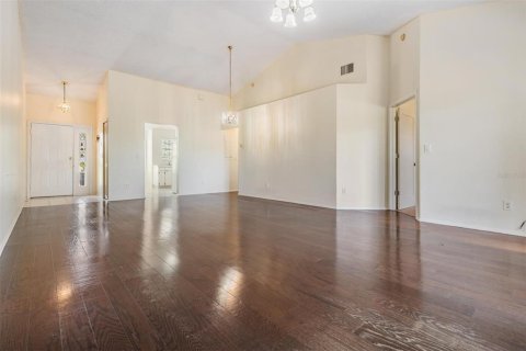 Casa en venta en Palm Harbor, Florida, 2 dormitorios, 111.48 m2 № 1745235 - foto 11