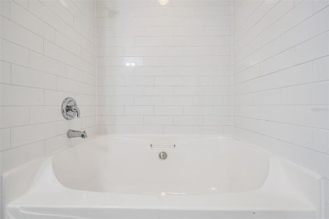 Casa en venta en Palm Harbor, Florida, 2 dormitorios, 111.48 m2 № 1745235 - foto 26