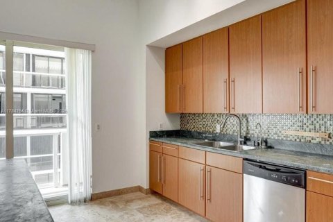 Condo in Surfside, Florida, 4 bedrooms  № 1862780 - photo 9