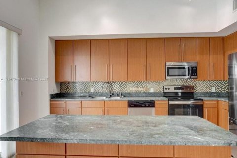 Condo in Surfside, Florida, 4 bedrooms  № 1862780 - photo 10