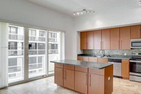 Condo in Surfside, Florida, 4 bedrooms  № 1862780 - photo 8