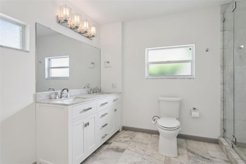 House in Tampa, Florida 3 bedrooms, 163.04 sq.m. № 1793102 - photo 17