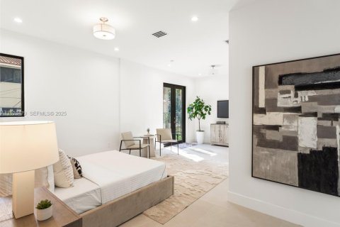 House in Miami, Florida 4 bedrooms, 384.89 sq.m. № 1986976 - photo 25