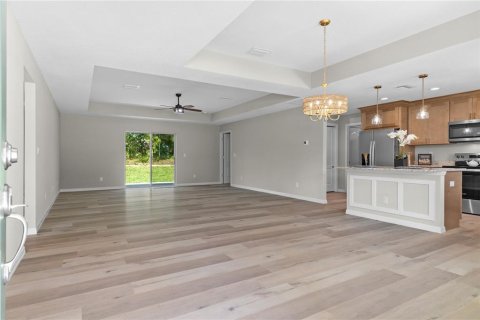 Villa ou maison à vendre à Weeki Wachee, Floride: 3 chambres, 149.76 m2 № 2425386 - photo 14