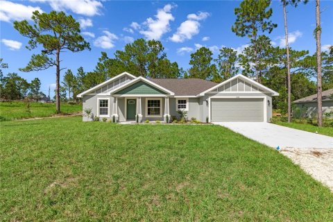 Villa ou maison à Weeki Wachee, Floride 3 chambres, 149.76 m2 № 2425386