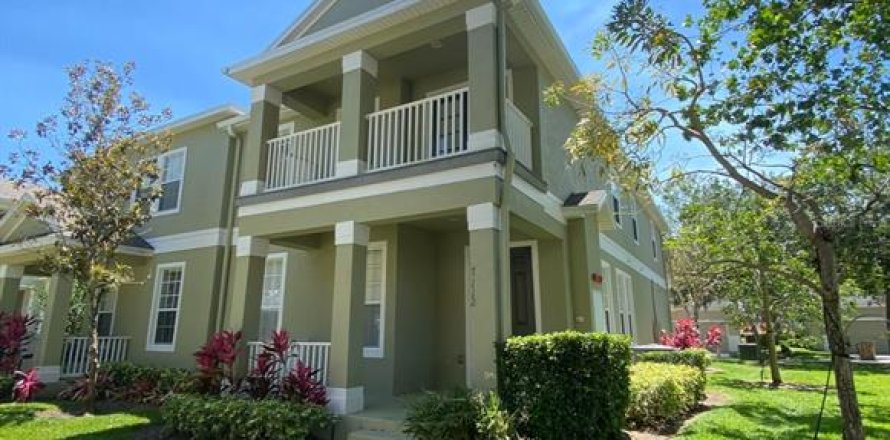 Townhouse in Saint Cloud, Florida 3 bedrooms, 172.33 sq.m. № 1899105