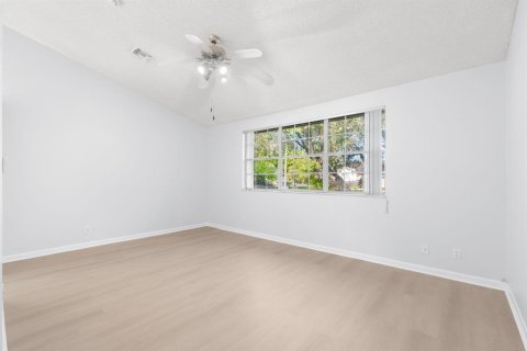Adosado en venta en Tamarac, Florida, 2 dormitorios, 116.87 m2 № 2146274 - foto 19