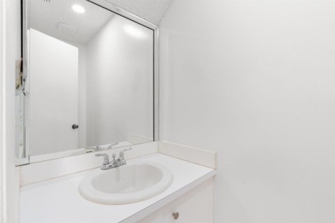 Adosado en venta en Tamarac, Florida, 2 dormitorios, 116.87 m2 № 2146274 - foto 13
