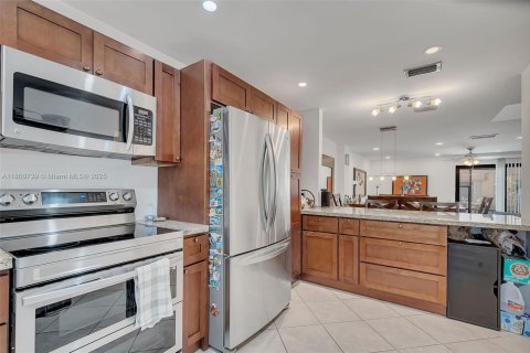 Condominio en venta en Pembroke Pines, Florida, 3 dormitorios, 136.75 m2 № 1742461 - foto 8