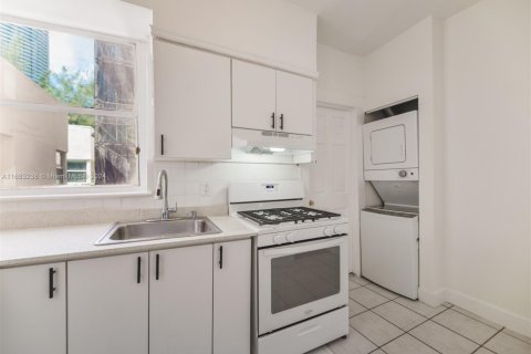 Condominio en venta en Miami Beach, Florida, 1 dormitorio, 48.77 m2 № 1868472 - foto 12