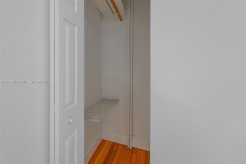 Condominio en venta en Miami Beach, Florida, 1 dormitorio, 48.77 m2 № 1868472 - foto 7