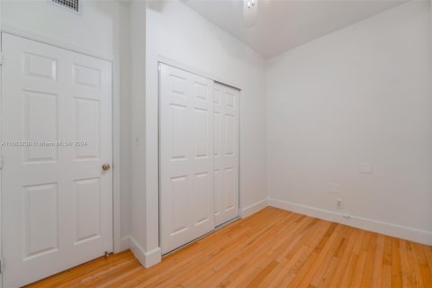 Condominio en venta en Miami Beach, Florida, 1 dormitorio, 48.77 m2 № 1868472 - foto 25