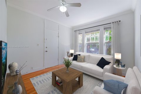 Condominio en venta en Miami Beach, Florida, 1 dormitorio, 48.77 m2 № 1868472 - foto 3