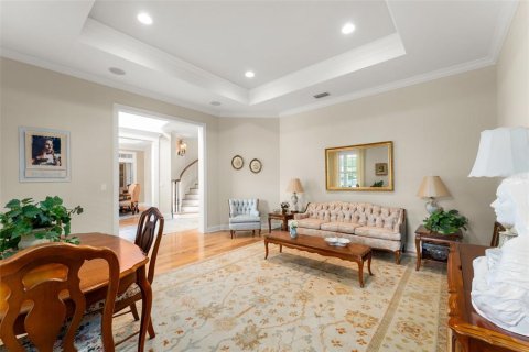 House in Gainesville, Florida 4 bedrooms, 541.9 sq.m. № 2419171 - photo 15