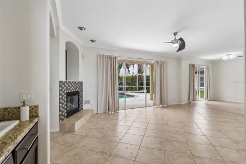 Villa ou maison à louer à Orlando, Floride: 5 chambres, 377.09 m2 № 2277086 - photo 6