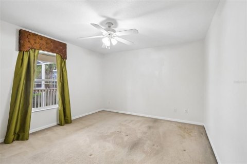 Villa ou maison à louer à Orlando, Floride: 5 chambres, 377.09 m2 № 2277086 - photo 17