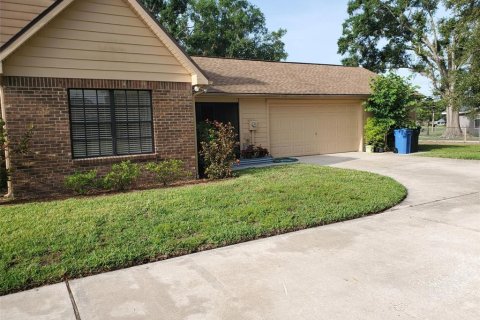 Casa en venta en Plant City, Florida, 3 dormitorios, 201.78 m2 № 1721882 - foto 8