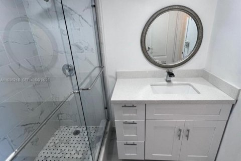 Copropriété à louer à North Miami Beach, Floride: 1 chambre, 75.07 m2 № 1994257 - photo 16