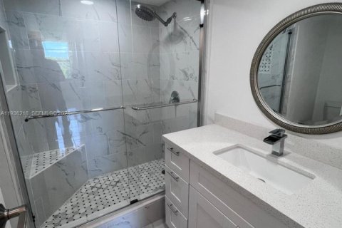 Copropriété à louer à North Miami Beach, Floride: 1 chambre, 75.07 m2 № 1994257 - photo 17