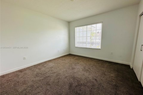 Touwnhouse à vendre à Lauderhill, Floride: 2 chambres, 104.05 m2 № 2084217 - photo 13
